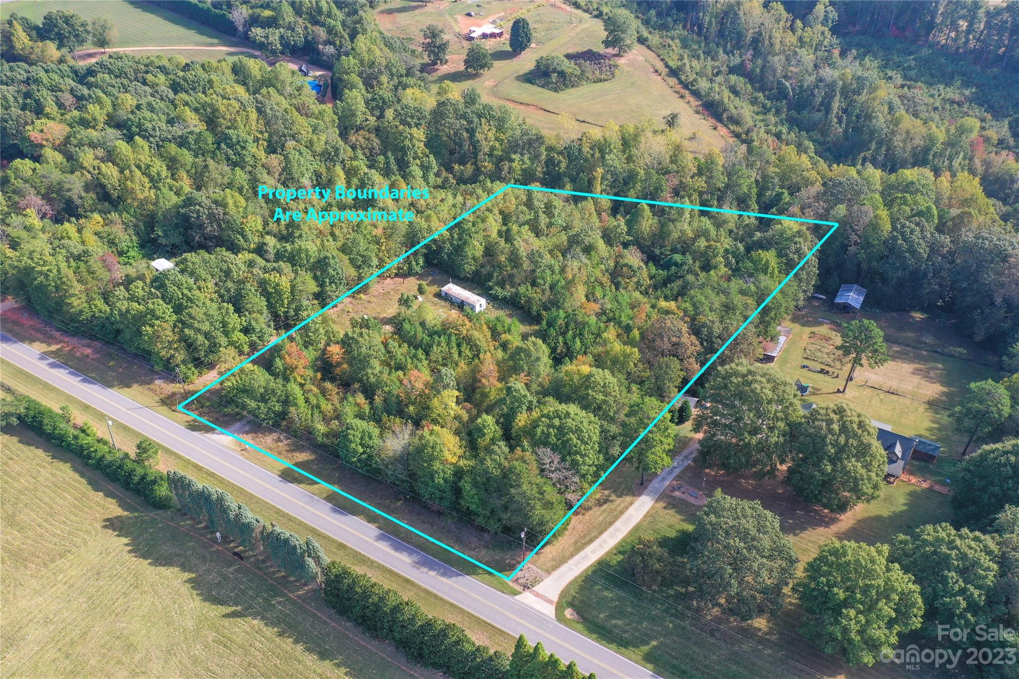 2140 Bolton Road Catawba, NC 28609 - Photo 2 of 12 Gallery Image 2