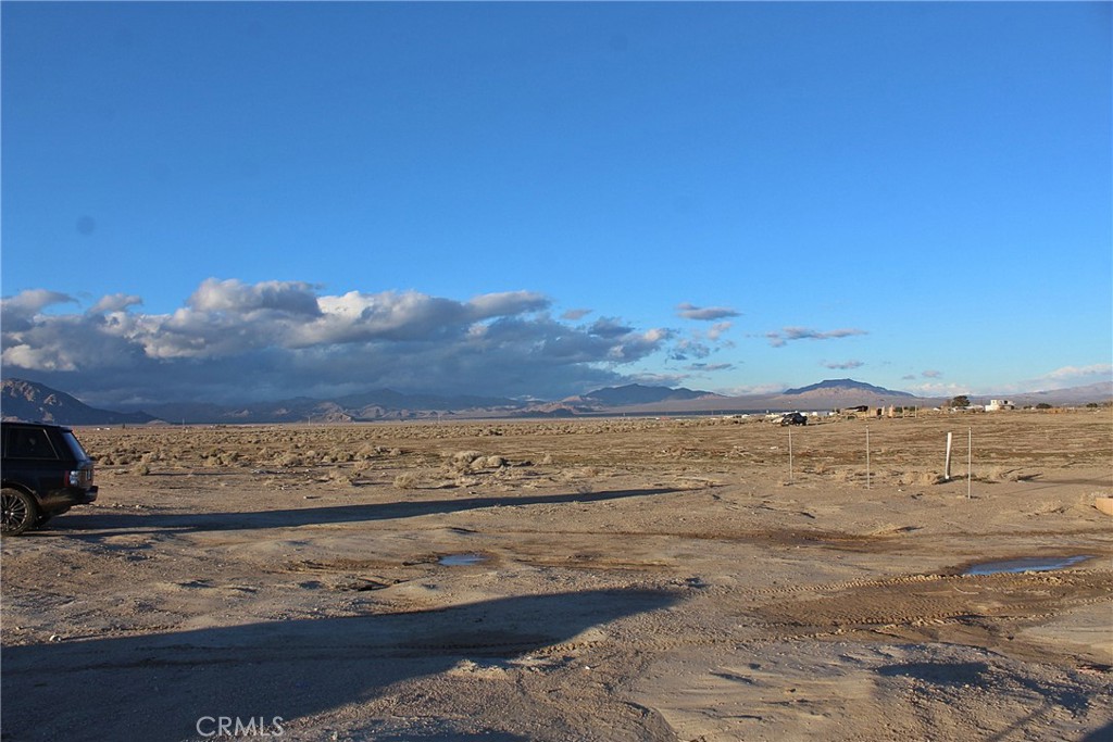 11 Sunrise Road Lucerne Valley, CA 92356 - Photo 2 of 5 a view of ocean view