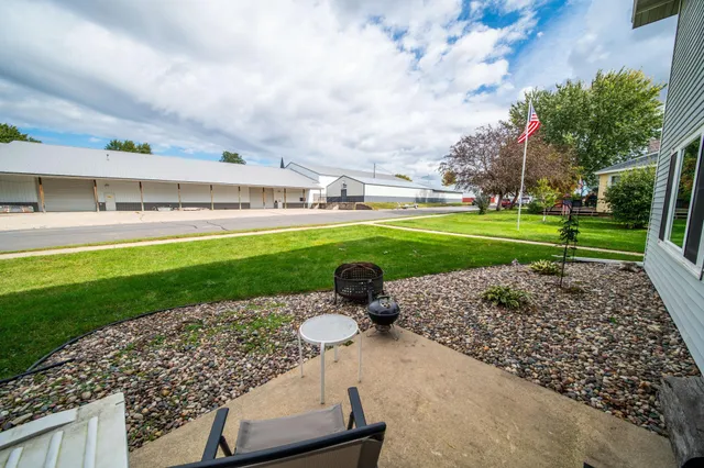 $170,000 | 545 1st Avenue Southwest, Unit C, Plainview, MN 55964