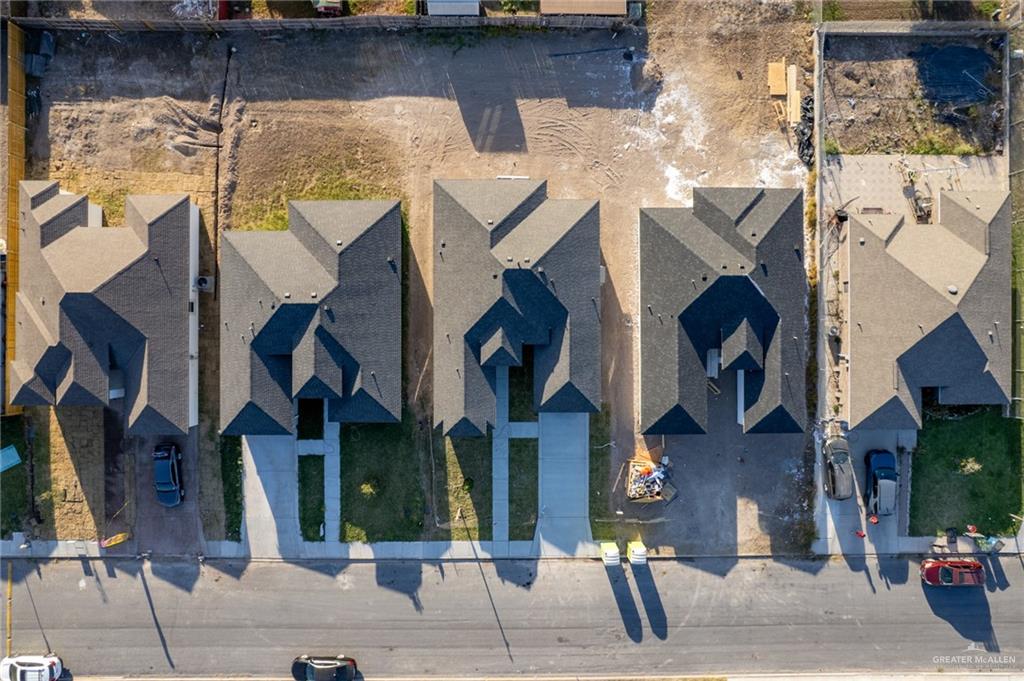 427 Serg Loop Alamo, TX 78516 - Photo 5 of 8 Aerial view of residential area
