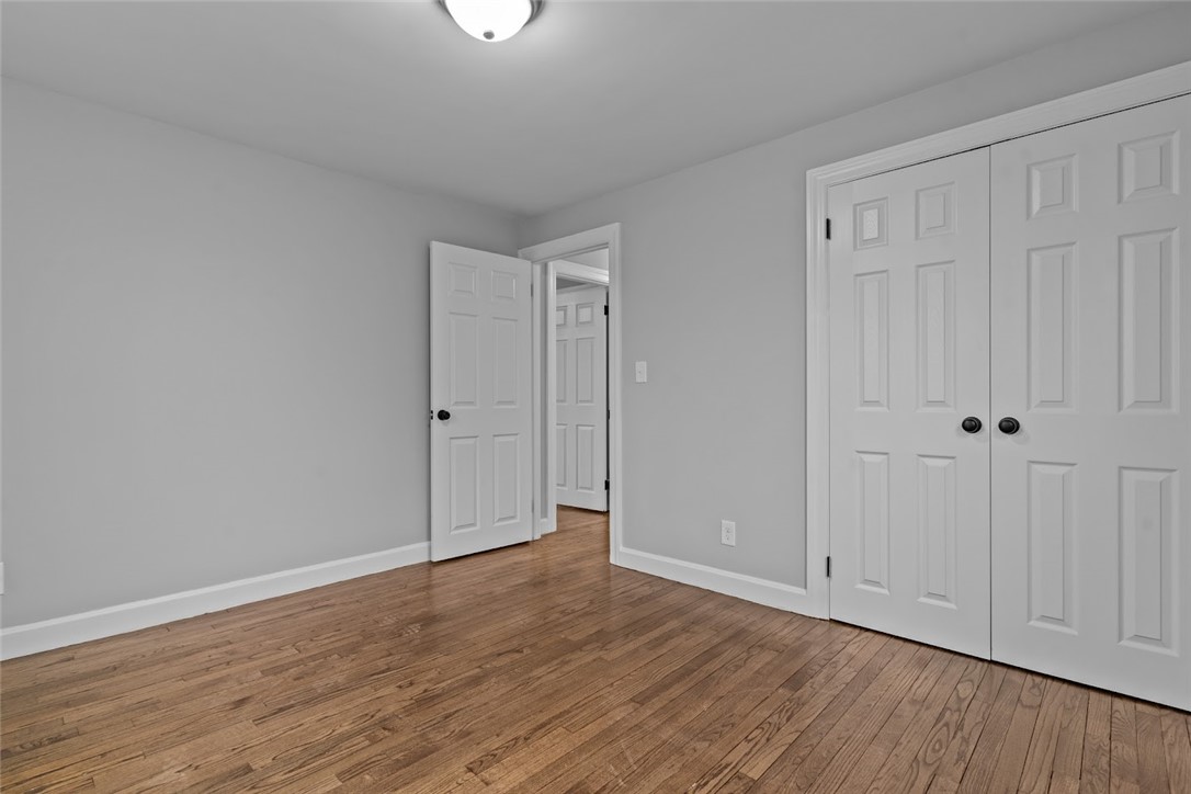 294 Miantonomo Drive Warwick, RI 02888 - Photo 13 of 49