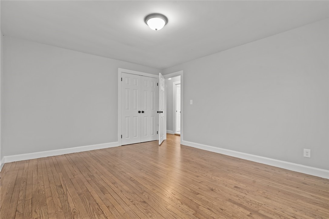 294 Miantonomo Drive Warwick, RI 02888 - Photo 20 of 49