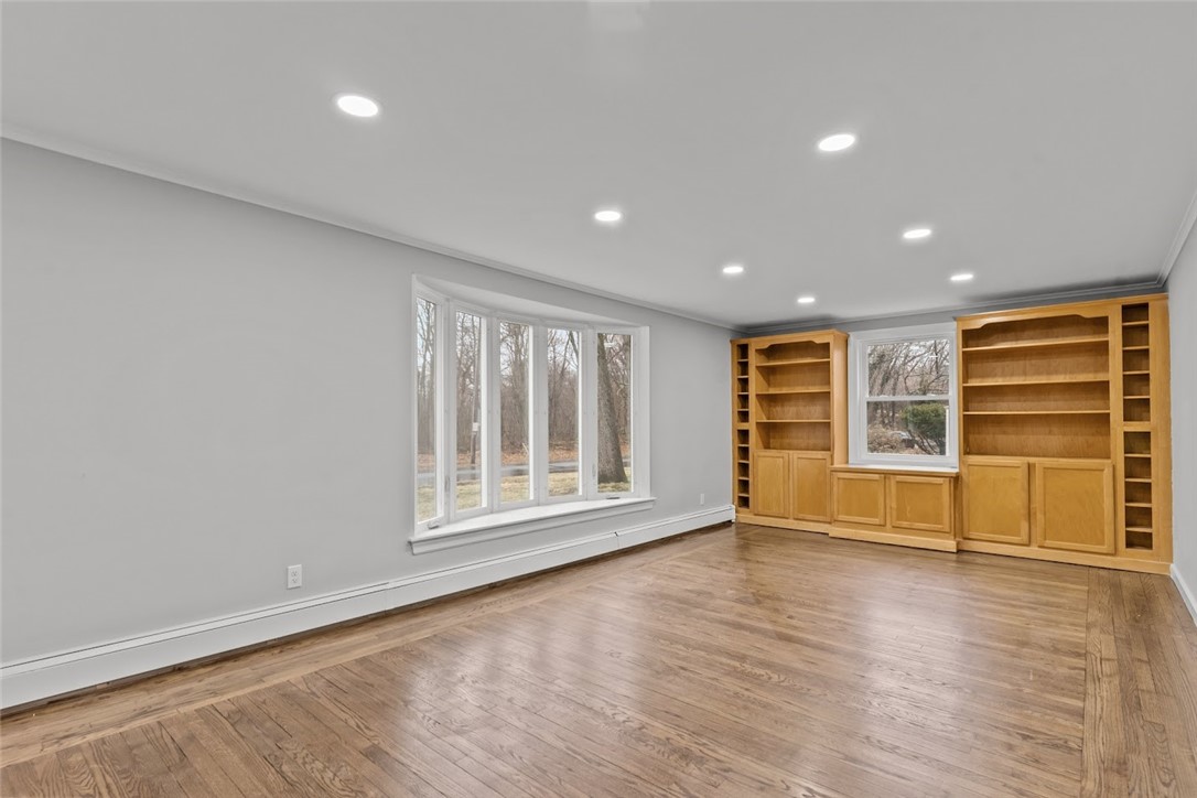 294 Miantonomo Drive Warwick, RI 02888 - Photo 30 of 49