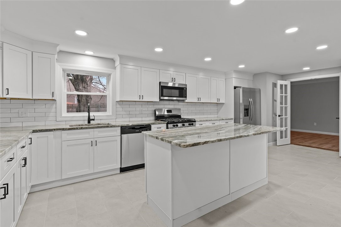 294 Miantonomo Drive Warwick, RI 02888 - Photo 34 of 49