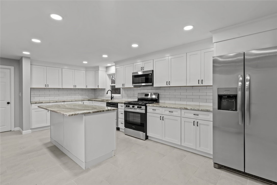 294 Miantonomo Drive Warwick, RI 02888 - Photo 35 of 49