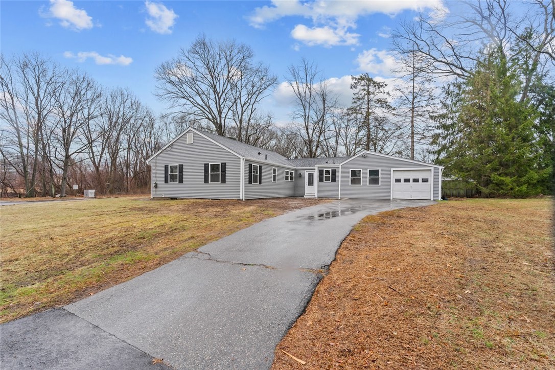 294 Miantonomo Drive Warwick, RI 02888 - Photo 7 of 49