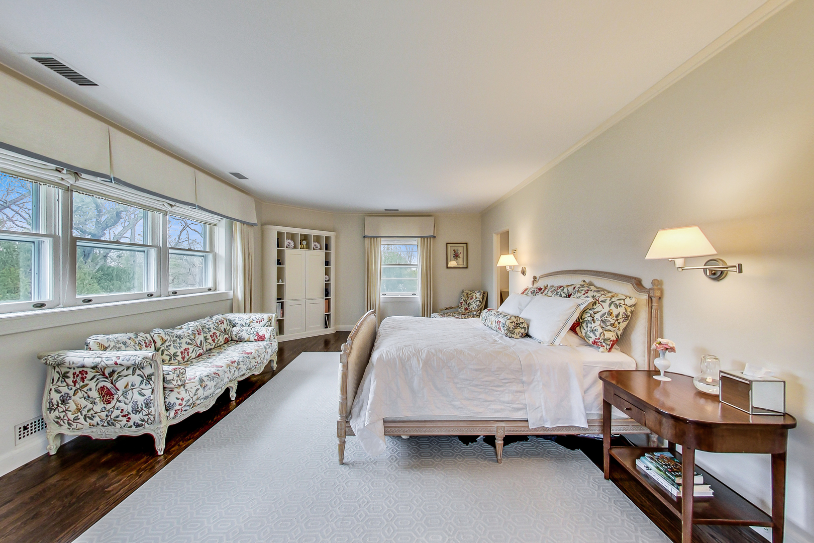 690 North Green Bay Road Lake Forest, IL 60045 - Photo 21 of 49