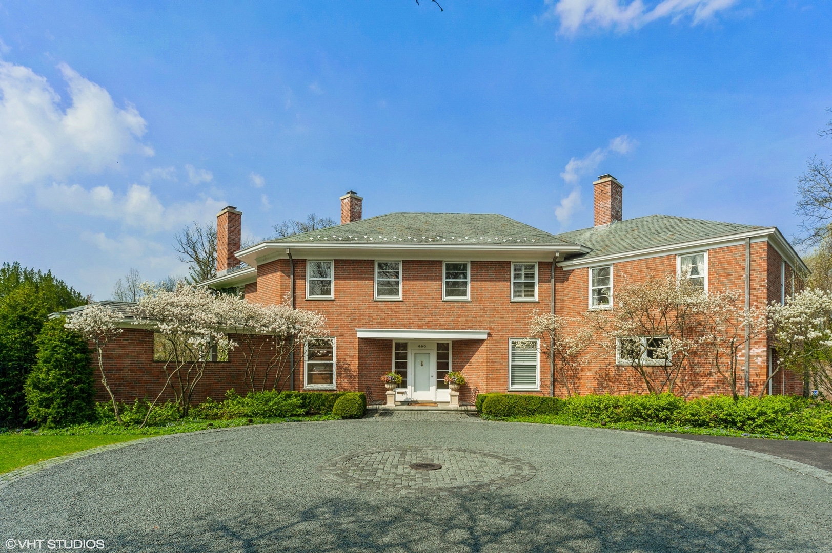 690 North Green Bay Road Lake Forest, IL 60045 - Photo 3 of 49