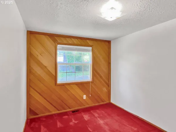 $420,000 | 5450 Hacienda Avenue, Lincoln City, OR 97367