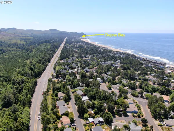 $420,000 | 5450 Hacienda Avenue, Lincoln City, OR 97367