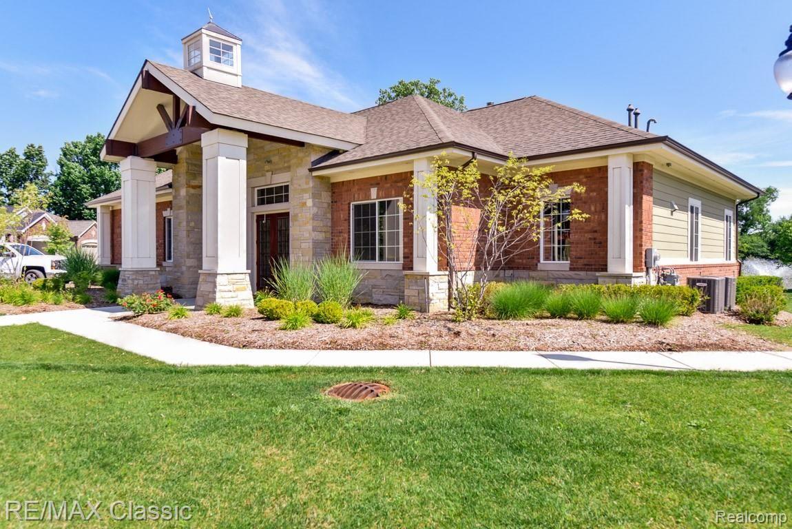 49287 Hawksburry Road Canton, MI 48188 - Photo 69 of 95 0006HDR.jpg