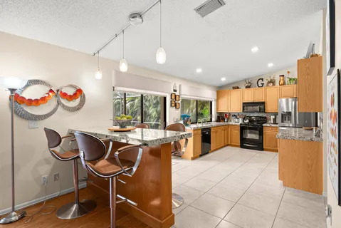 $1,150,000 | 2493 Timbercreek Circle Northwest, Boca Raton, FL 33431
