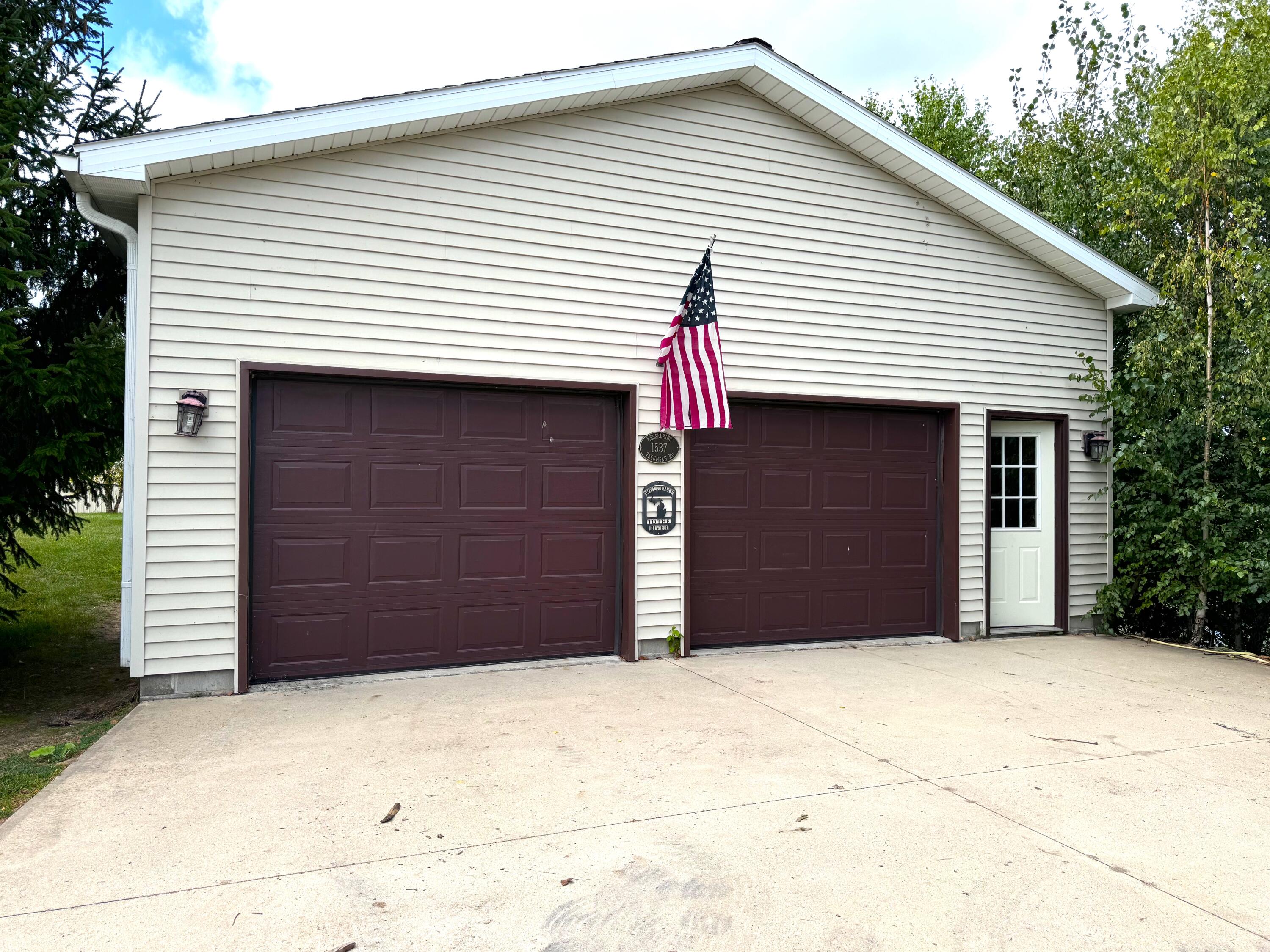 1537 Tecumseh Road Cheboygan, MI 49721 - Photo 36 of 41 Gallery Image 36