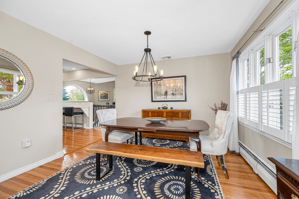 389 Marbleridge Road North Andover, MA 01845 - Photo 5 of 35