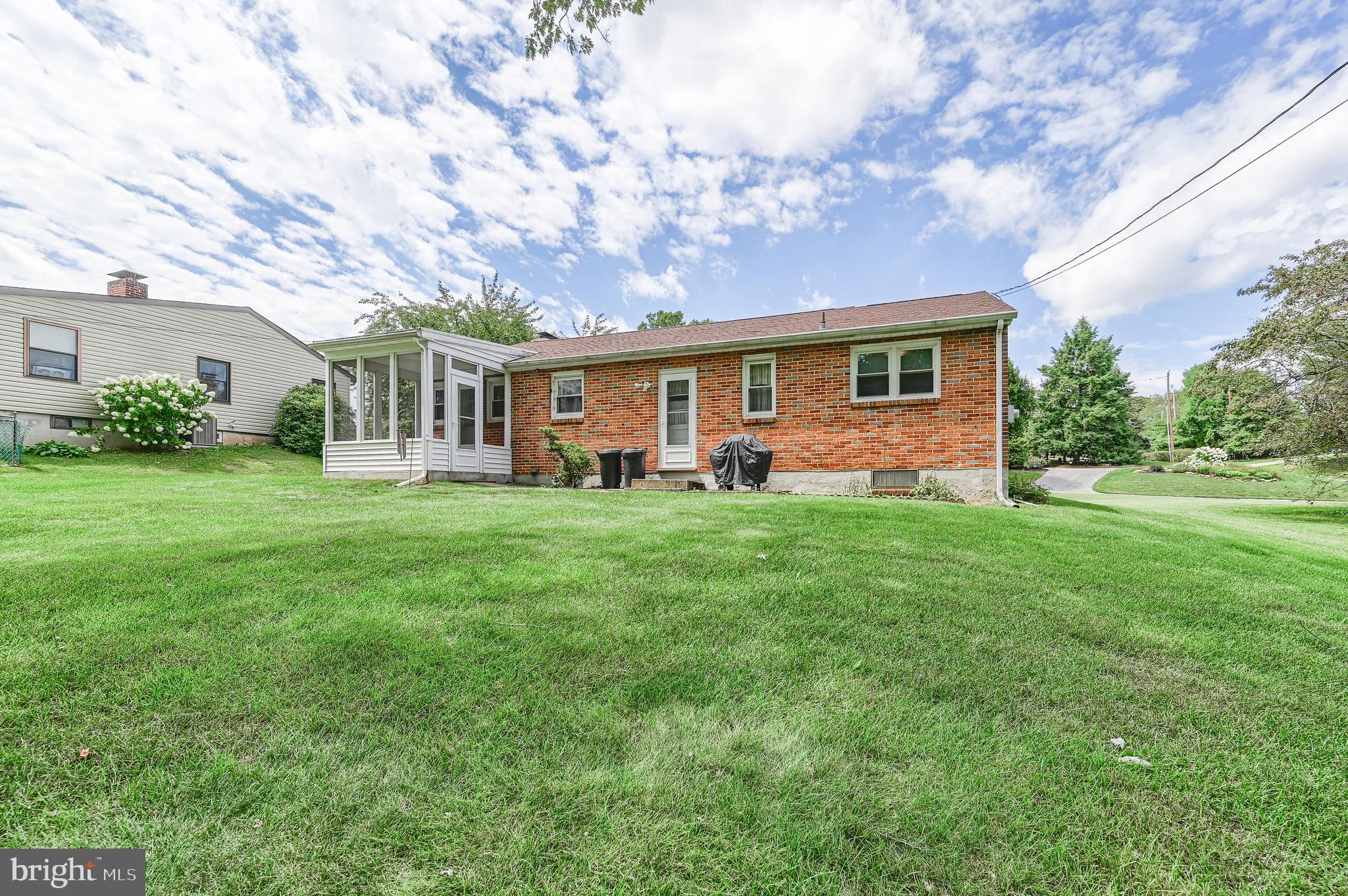 396 Waters Road York, PA 17403 - Photo 31 of 34