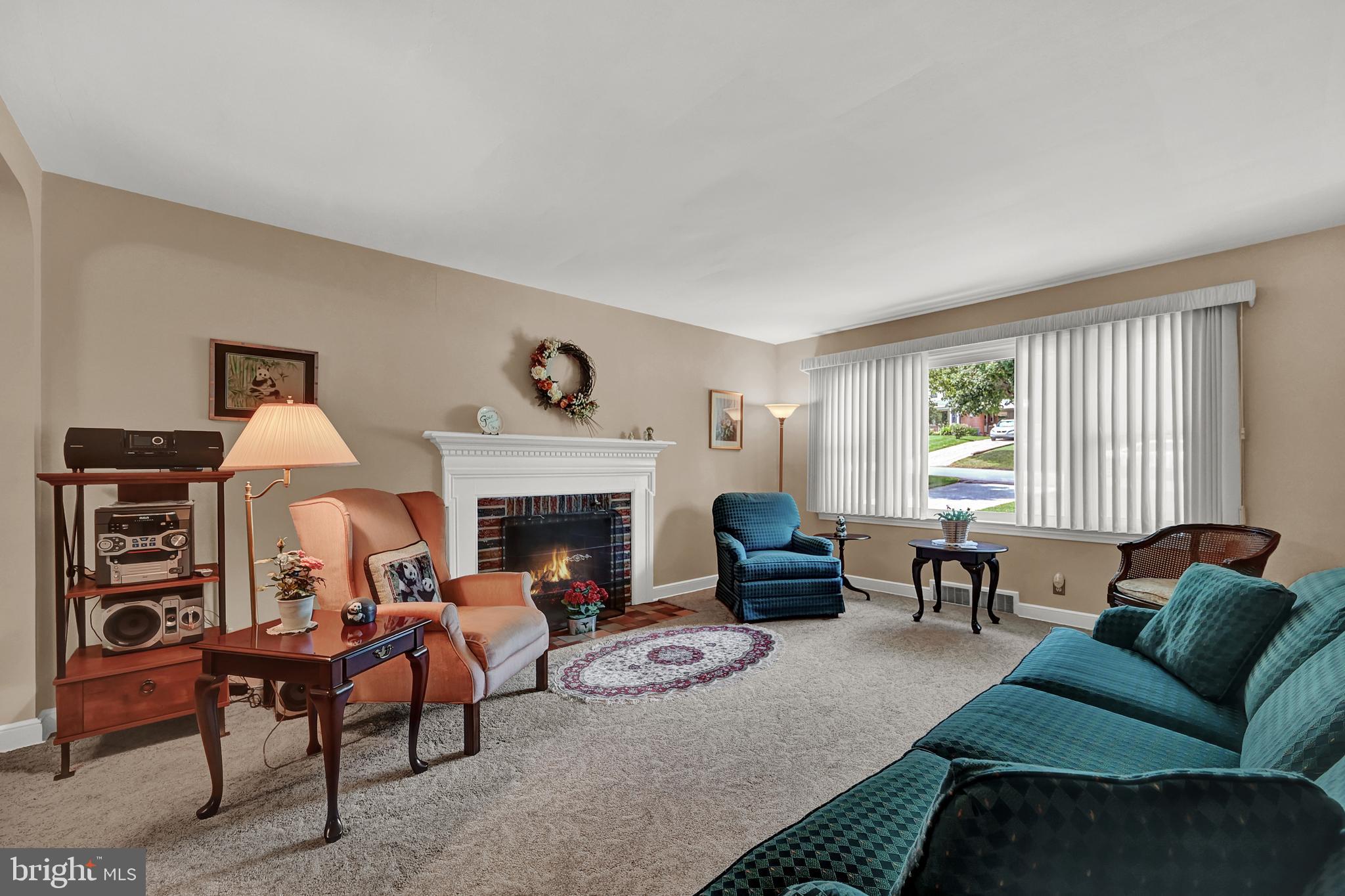 396 Waters Road York, PA 17403 - Photo 7 of 34