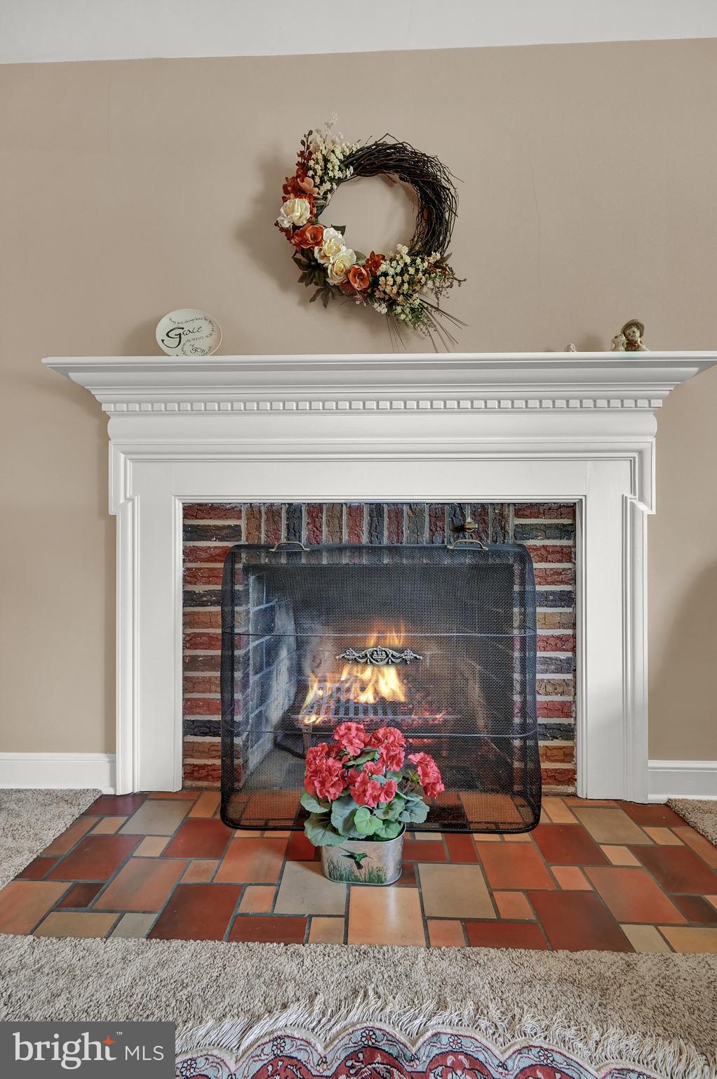 396 Waters Road York, PA 17403 - Photo 8 of 34