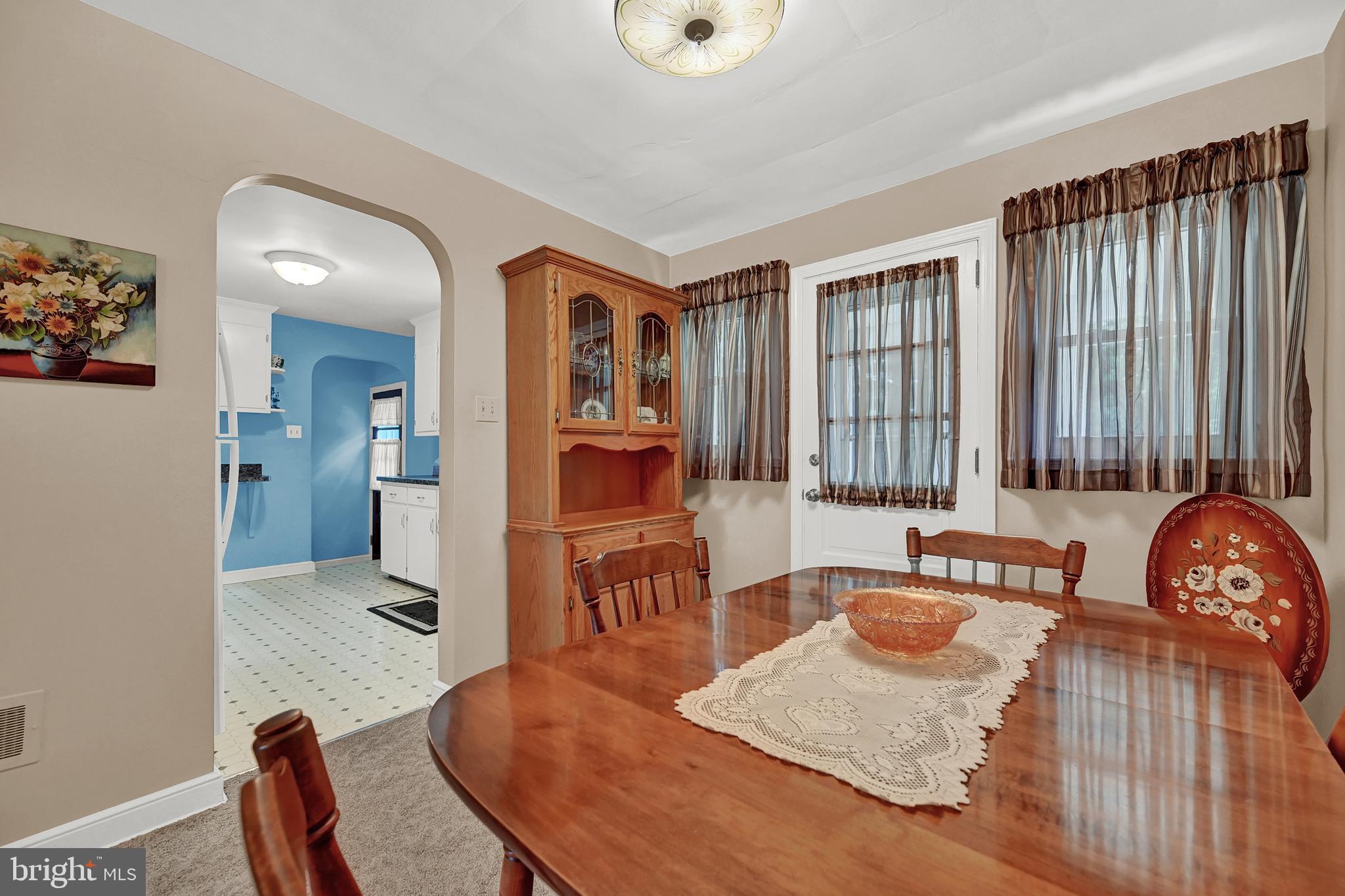 396 Waters Road York, PA 17403 - Photo 10 of 34