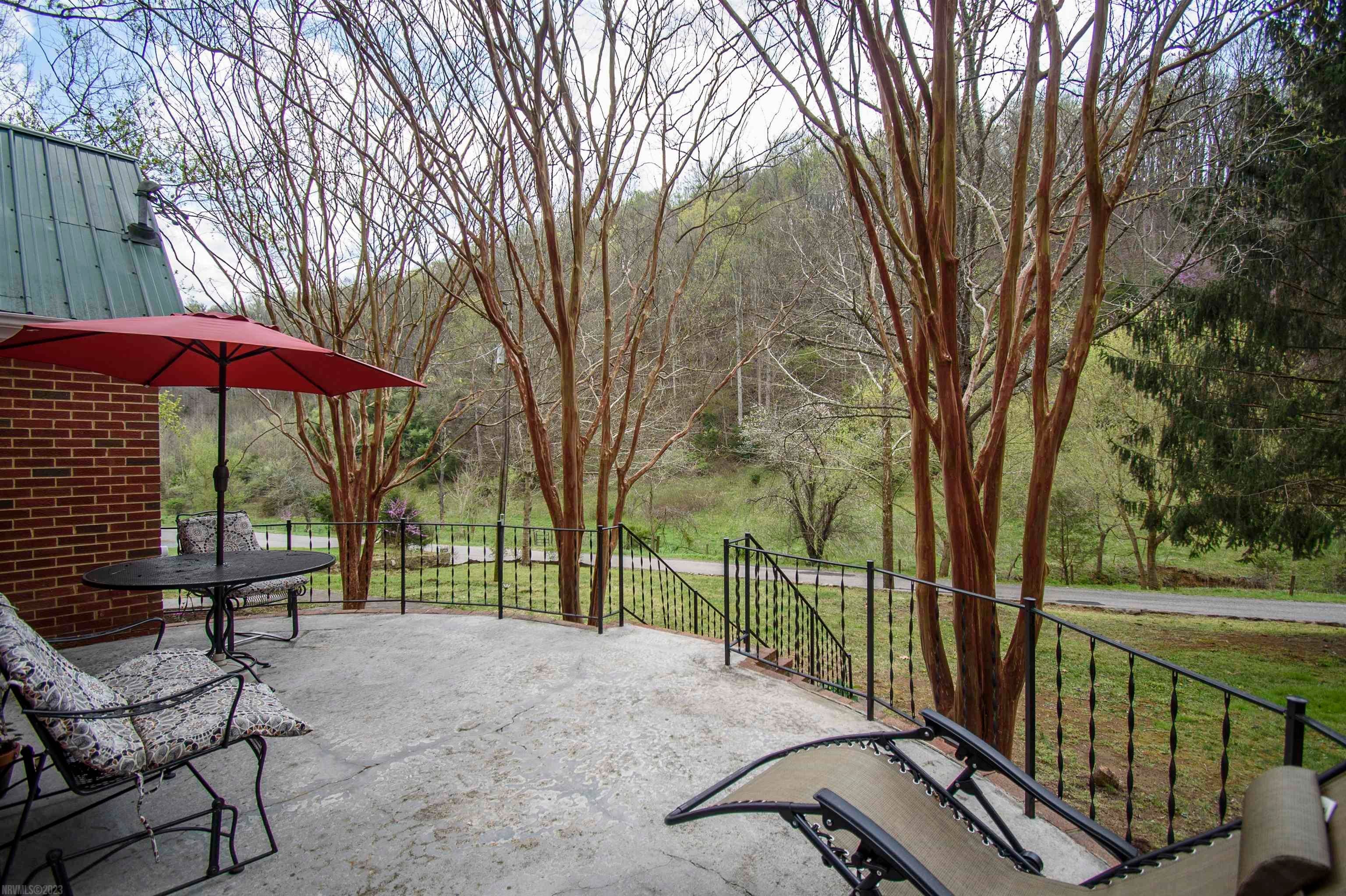 4268 Seneca Hollow Road Elliston, VA 24087 - Photo 6 of 40 Gallery Image 6