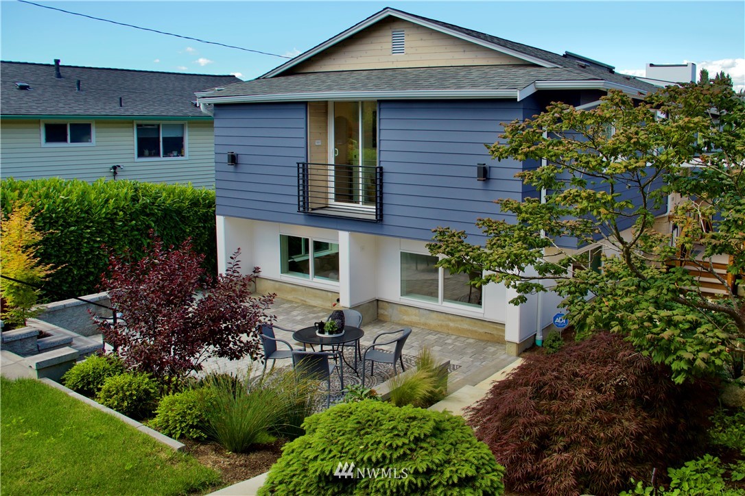 10118 Renton Avenue South Seattle, WA 98178 - Photo 16 of 39 Gallery Image 16