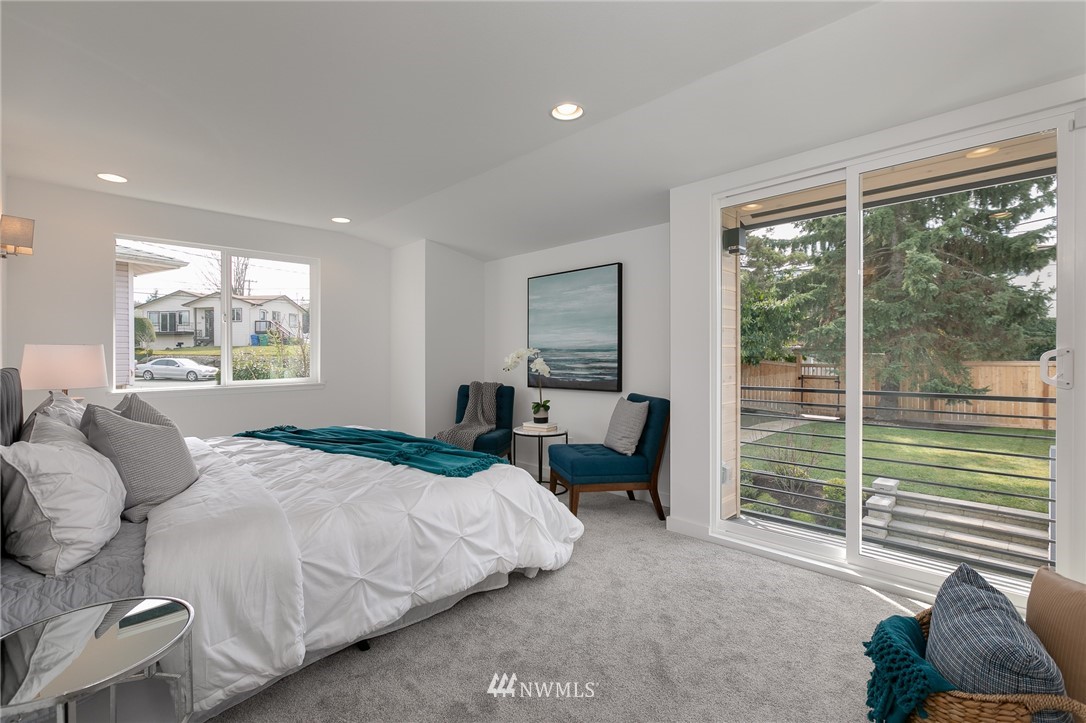 10118 Renton Avenue South Seattle, WA 98178 - Photo 10 of 39 Gallery Image 10