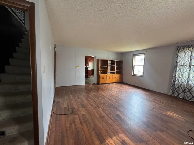 $25,000 | 517 12th Avenue, Fulton, IL 61252