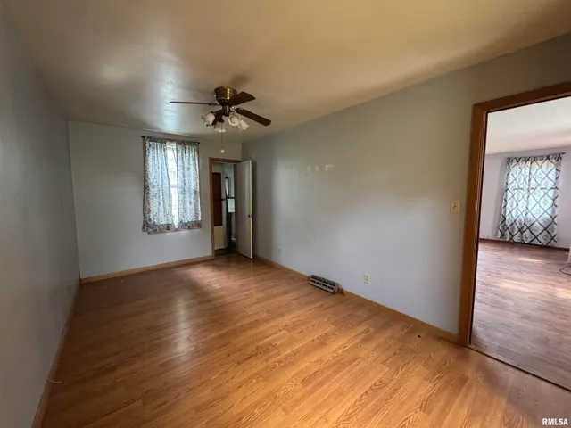 $25,000 | 517 12th Avenue, Fulton, IL 61252