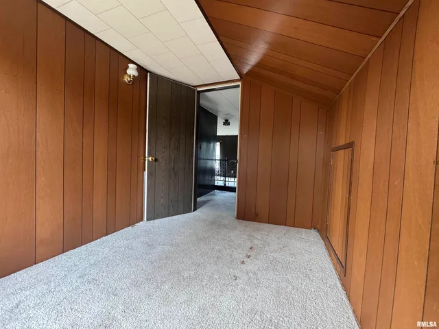 $25,000 | 517 12th Avenue, Fulton, IL 61252