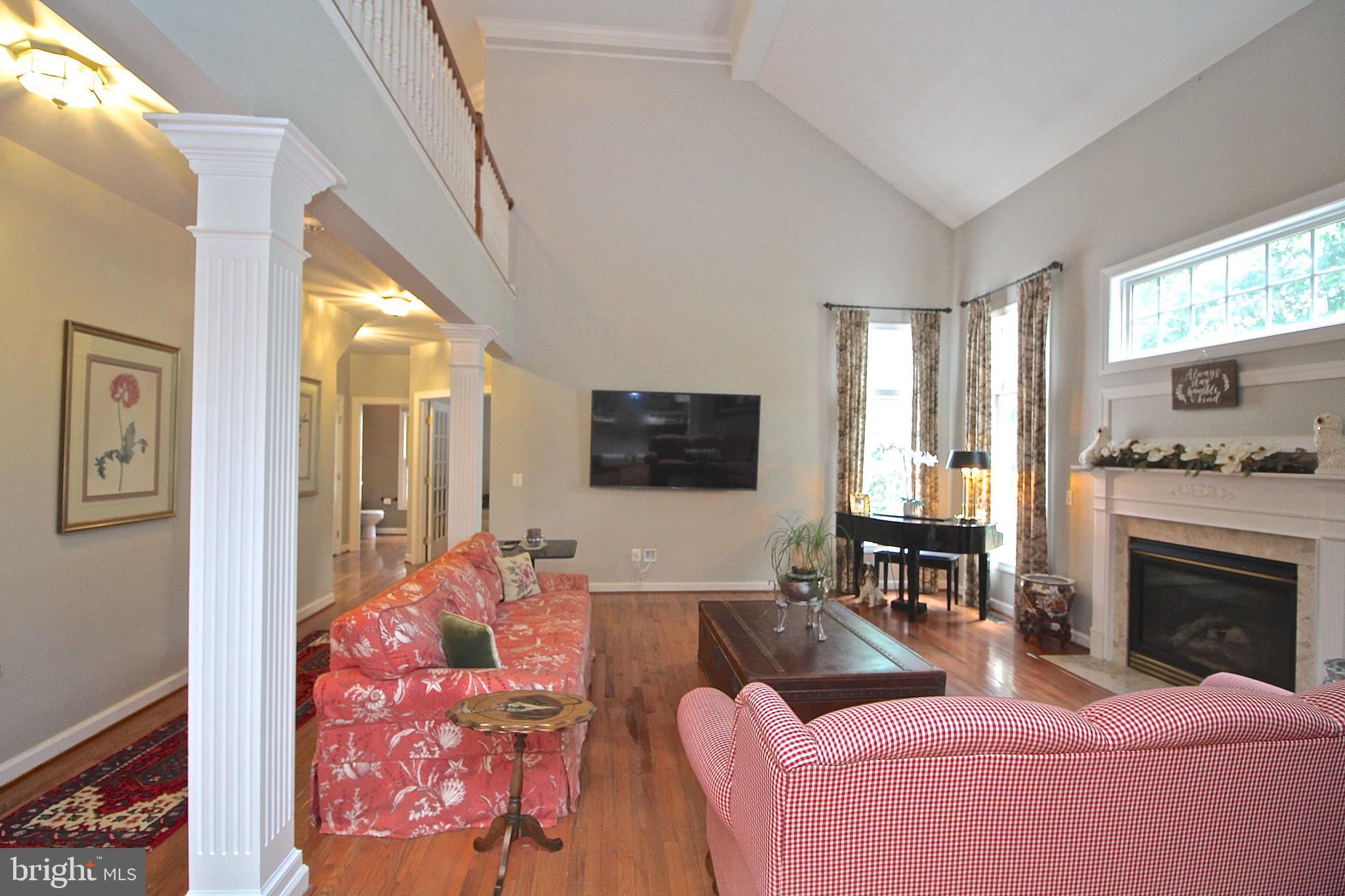 14416 Clubhouse Road Gainesville, VA 20155 - Photo 17 of 38 Two Story Family Room