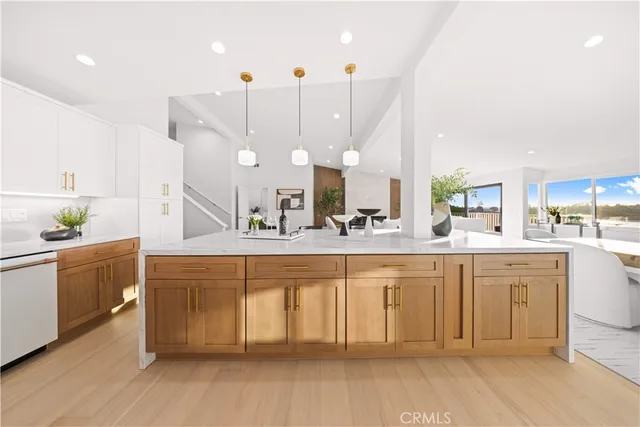 $3,290,000 | 2427 Vista Nobleza, Newport Beach, CA 92660