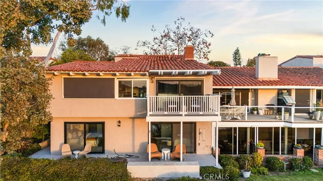 $3,290,000 | 2427 Vista Nobleza, Newport Beach, CA 92660