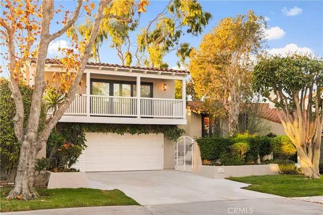 $3,290,000 | 2427 Vista Nobleza, Newport Beach, CA 92660