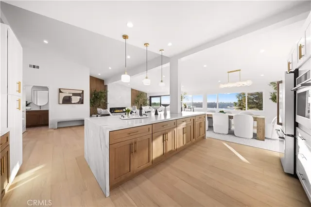 $3,290,000 | 2427 Vista Nobleza, Newport Beach, CA 92660