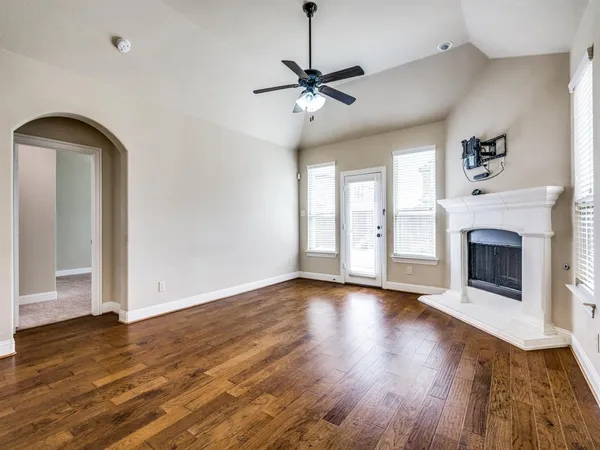 $2,850 | 820 Callcott Street, McKinney, TX 75072