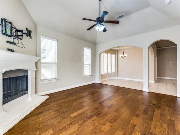 $2,850 | 820 Callcott Street, McKinney, TX 75072