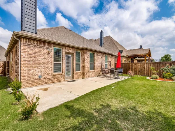 $2,850 | 820 Callcott Street, McKinney, TX 75072