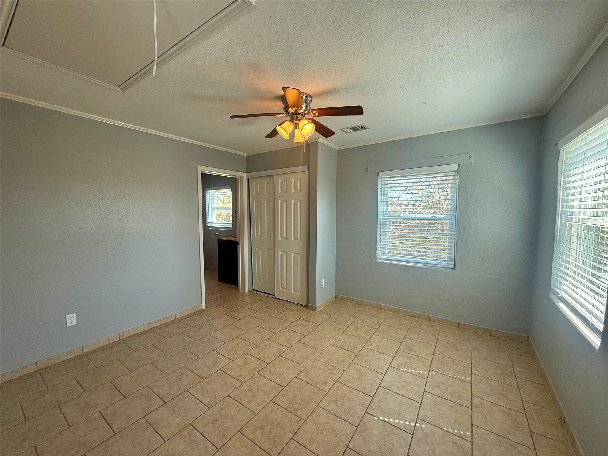 429 West 2nd Street Freeport, TX 77541 - Photo 42 of 49 a view of an empty room with a window