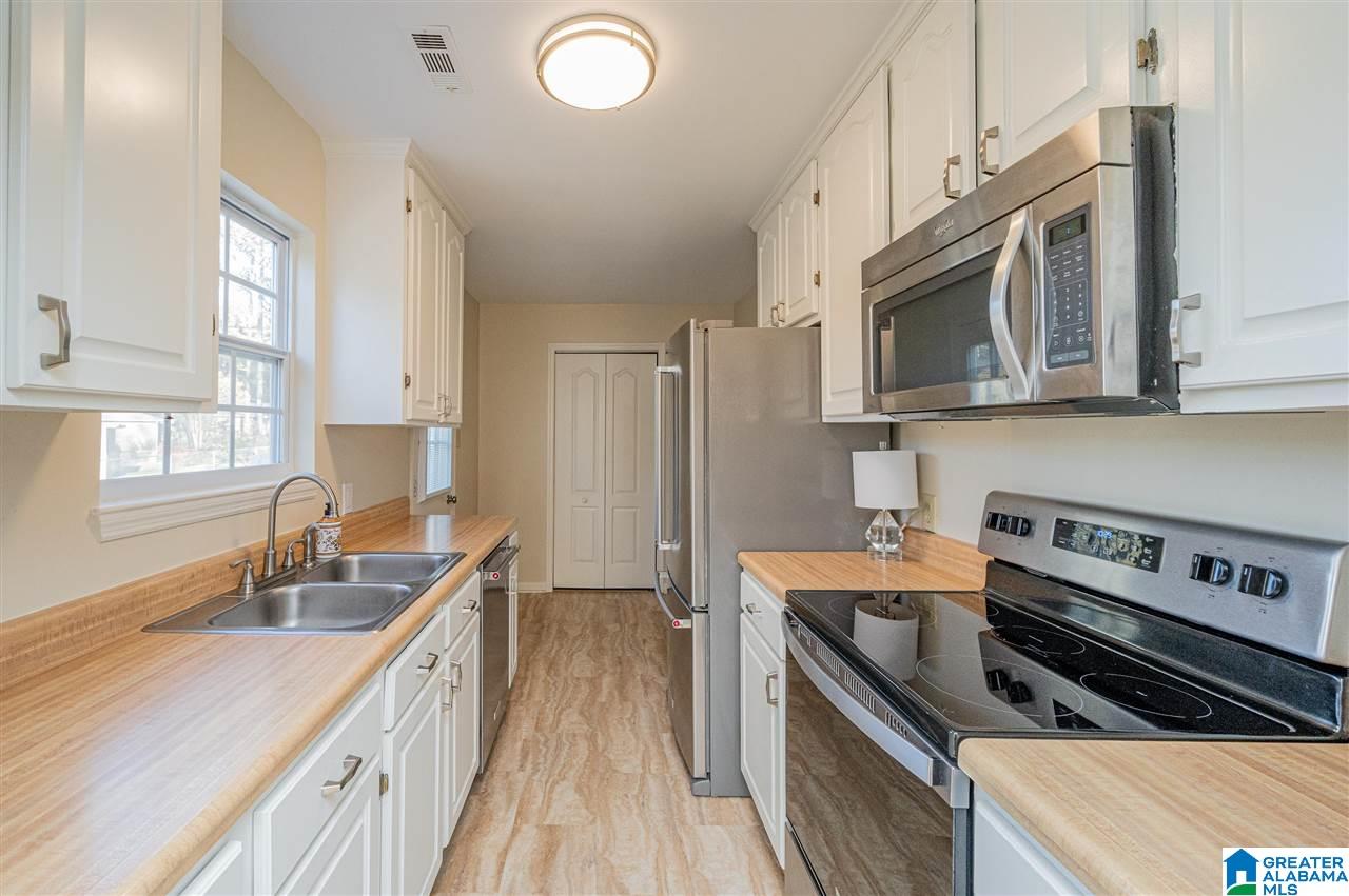 1001 Oak Grove Road Birmingham, AL 35209 - Photo 15 of 40