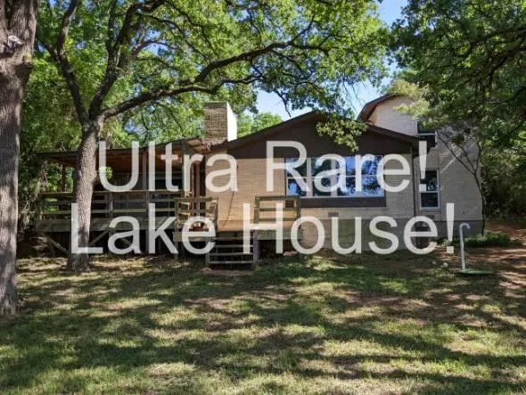 $3,395 | 7464 Love Circle, Fort Worth, TX 76135
