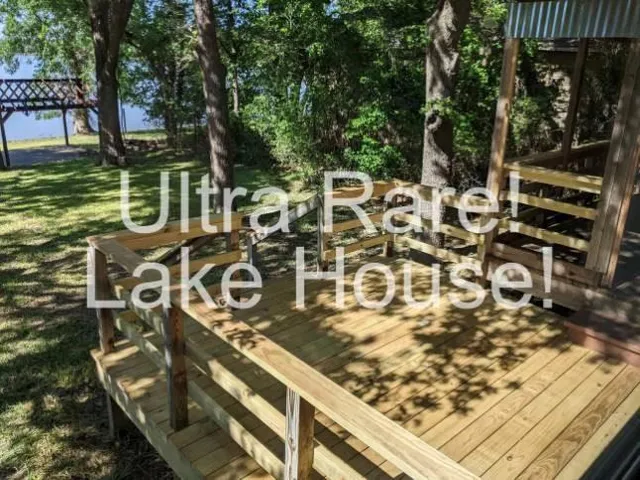 $3,395 | 7464 Love Circle, Fort Worth, TX 76135