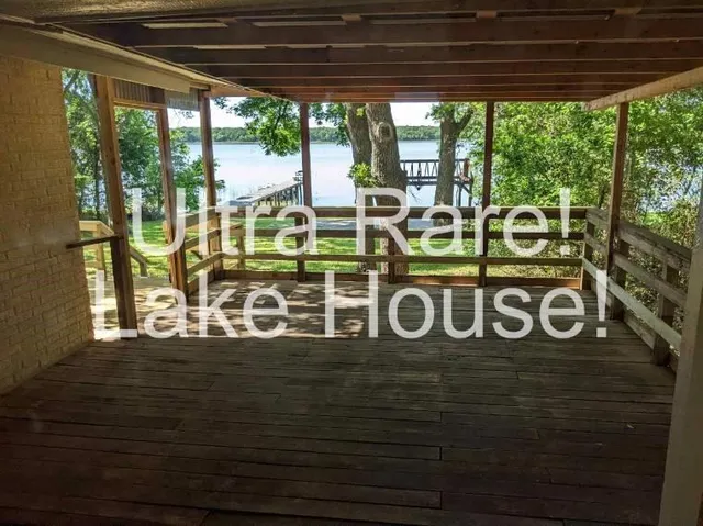 $3,395 | 7464 Love Circle, Fort Worth, TX 76135