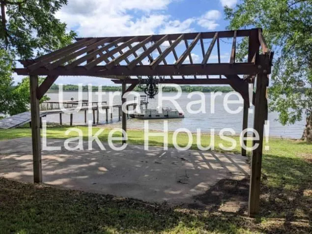 $3,395 | 7464 Love Circle, Fort Worth, TX 76135