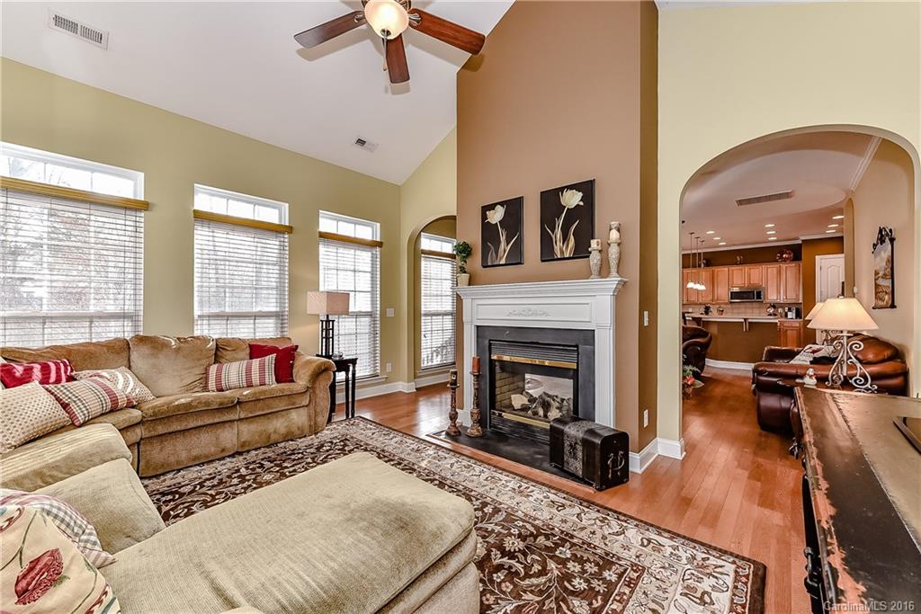884 Treasure Court Fort Mill, SC 29708 - Photo 8 of 24