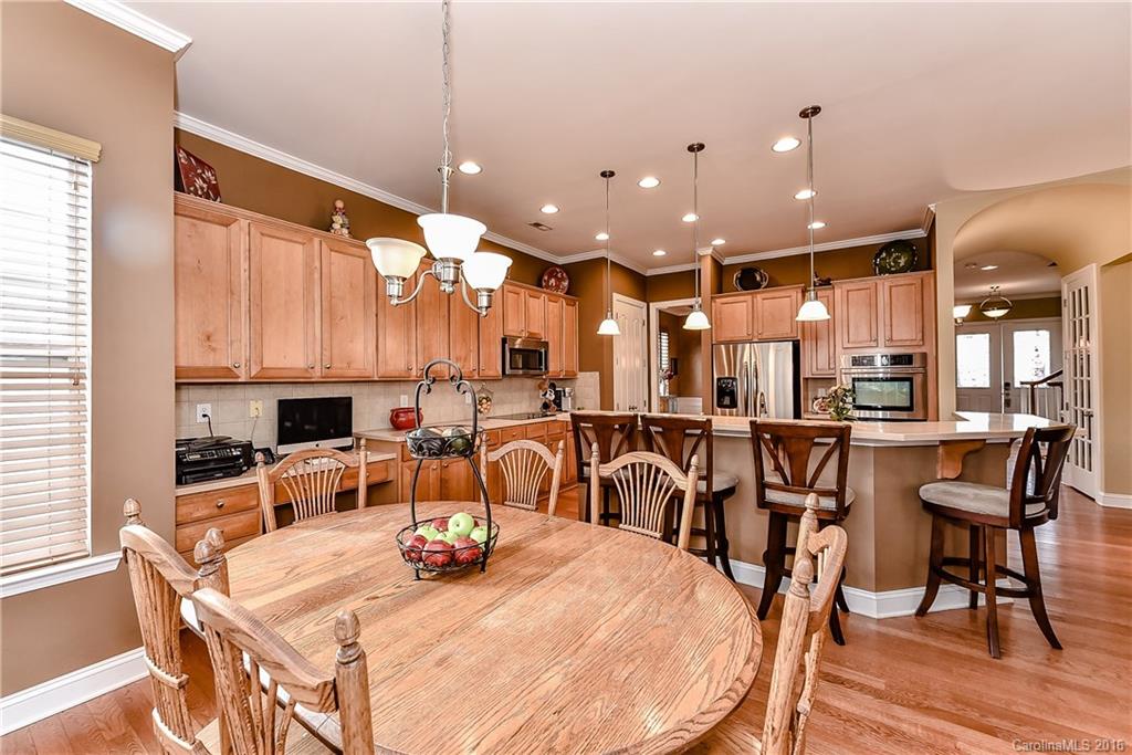 884 Treasure Court Fort Mill, SC 29708 - Photo 10 of 24