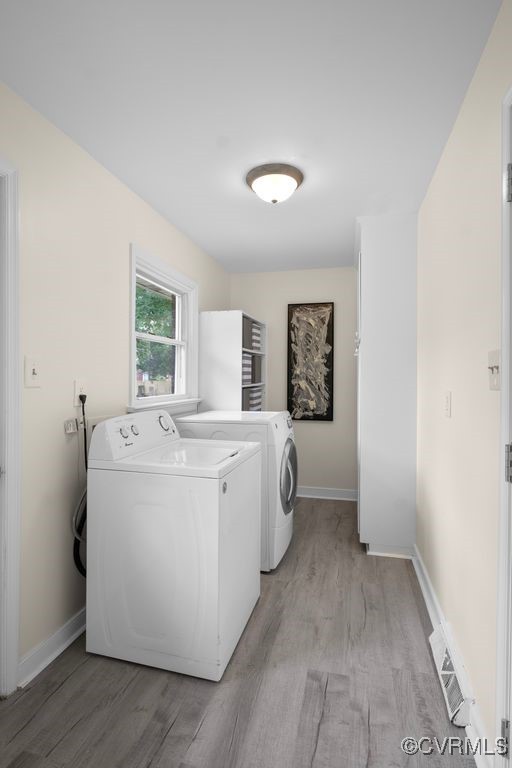 11511 Rochelle Road Chester, VA 23831 - Photo 22 of 32 a view of living room with a washer and dryer