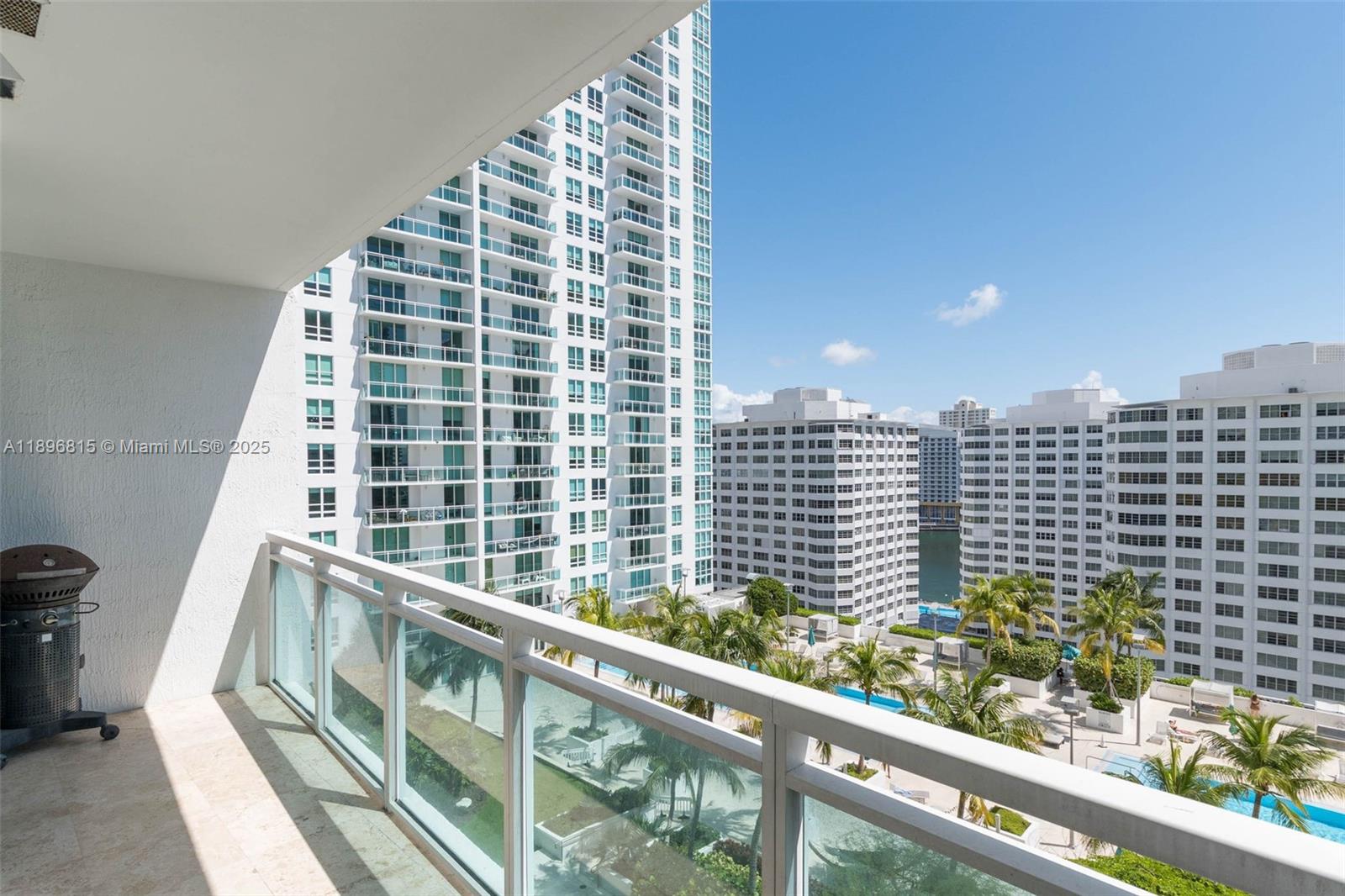 951 Brickell Avenue, Unit 1606 Miami, FL 33131 - Photo 29 of 30 a view of balcony with a potted plant