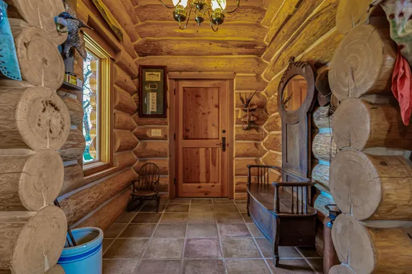 $724,000 | 43007 Shoshoni Loop, Fall River Mills, CA 96028