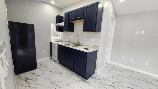 $1,500 | 649 Northwest Fairhaven Drive, Port St. Lucie, FL 34983