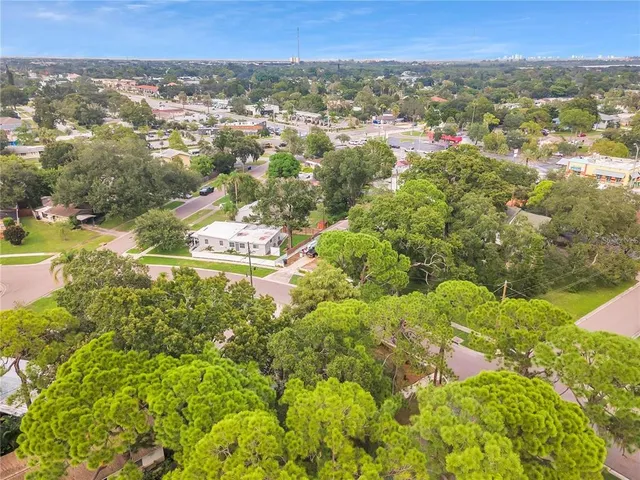 $3,000 | 8100 5th Street North, St. Petersburg, FL 33702