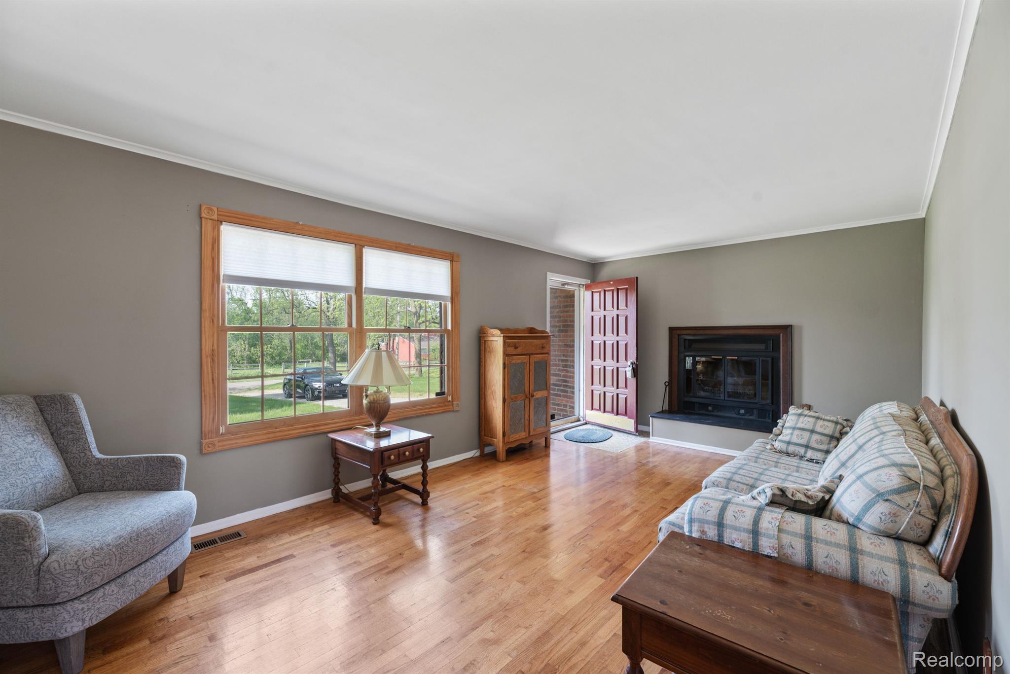 1349 West Cook Road Grand Blanc, MI 48439 - Photo 6 of 20 Gallery Image 6